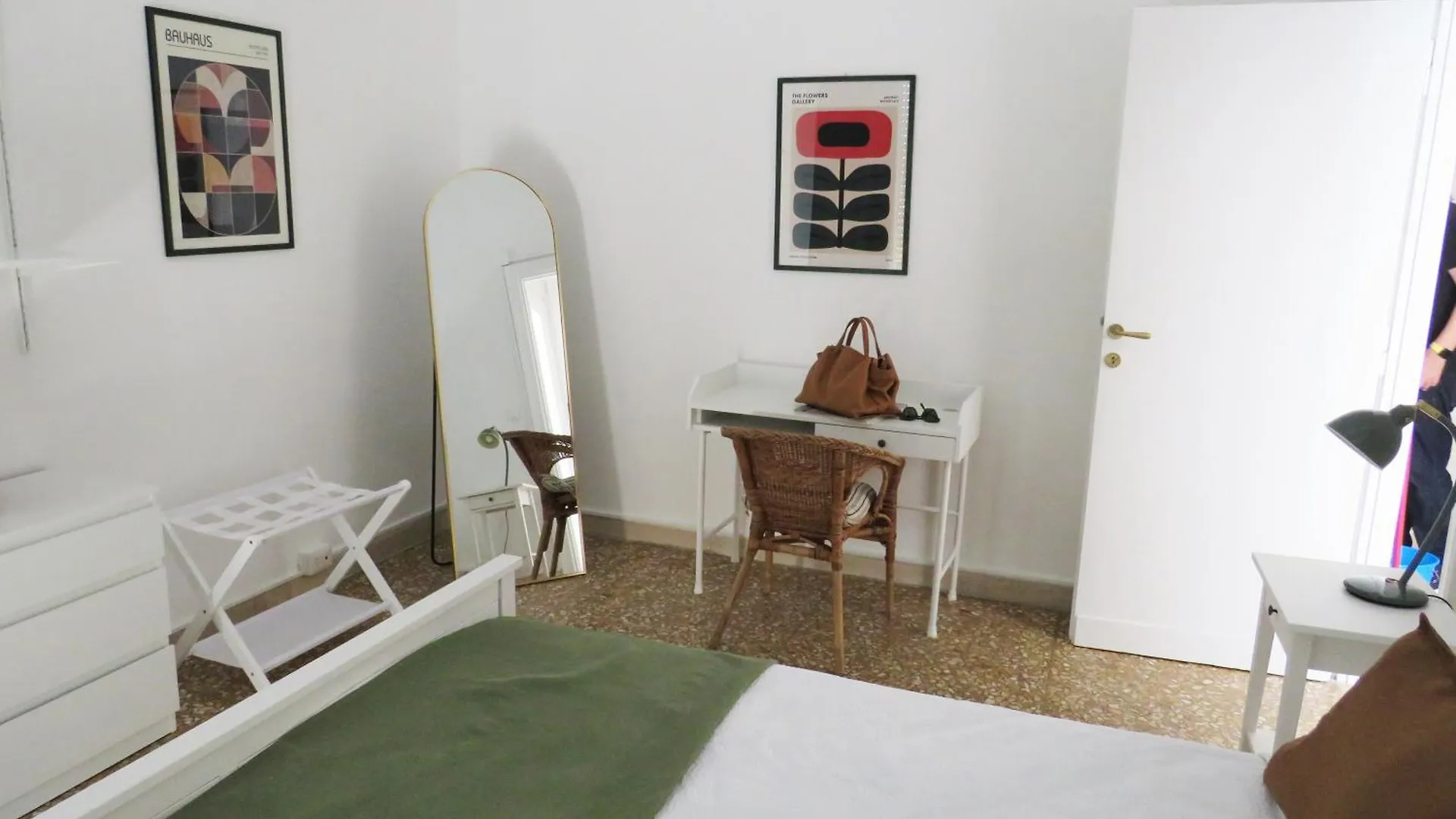 Attichetto Romano 0*, Roma İtalya